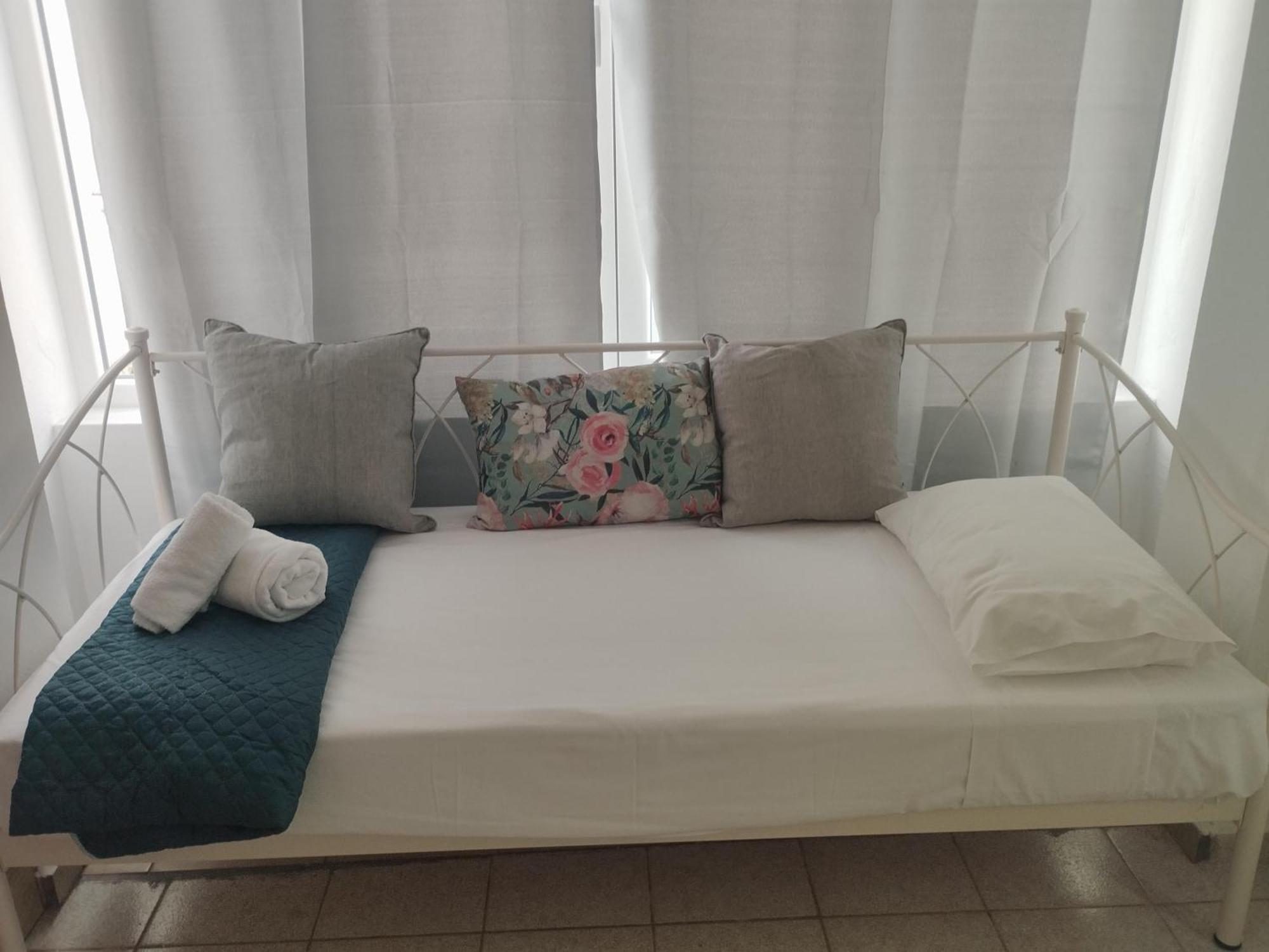 Anatoli Lygaria Apartments On The Beach 利加里亚 外观 照片
