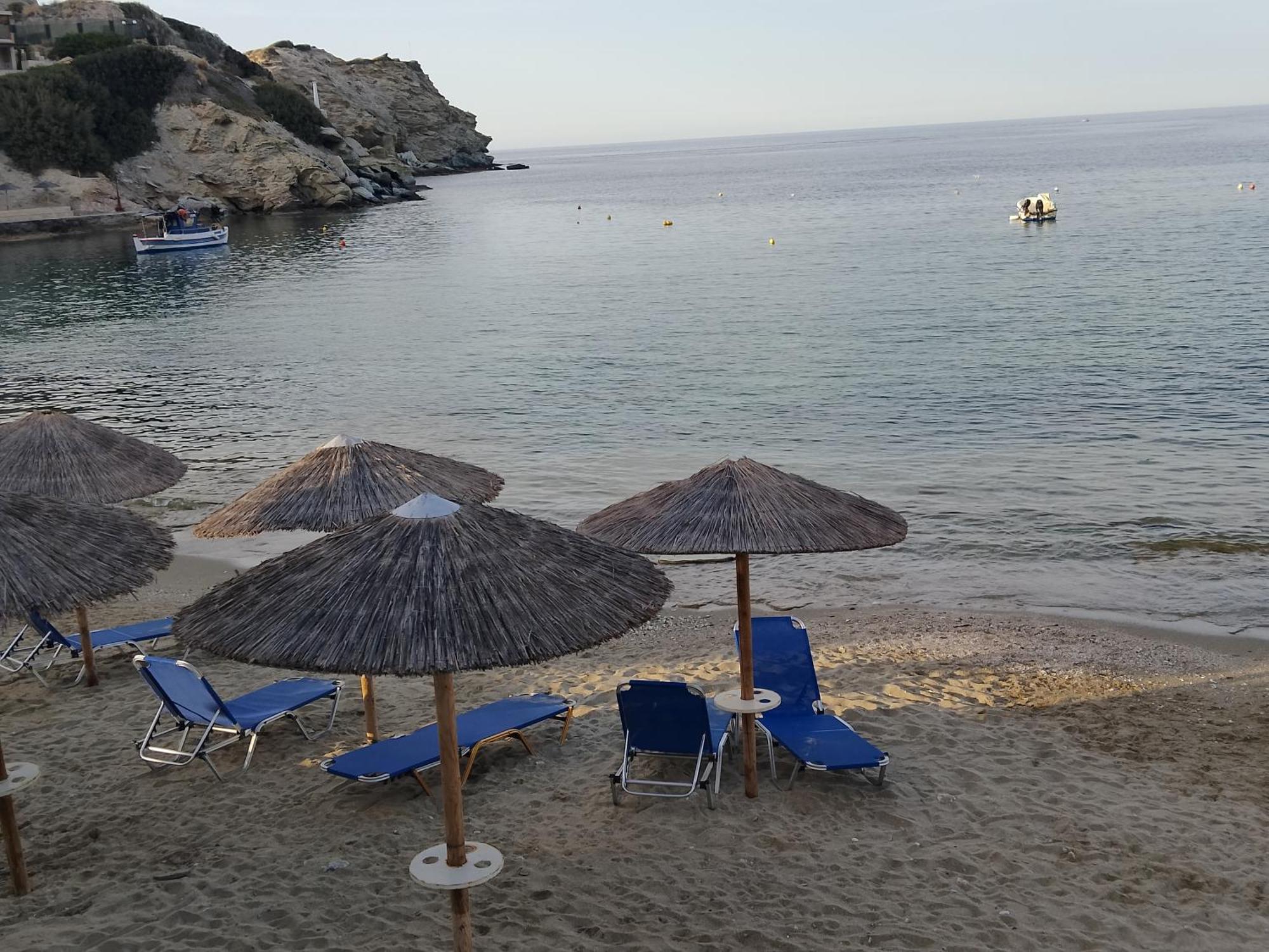 Anatoli Lygaria Apartments On The Beach 利加里亚 外观 照片